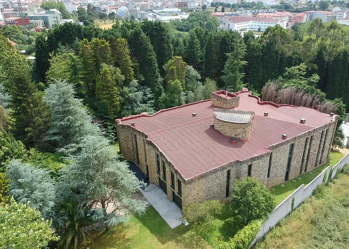 Ag Casa O Remanso De Pedreira Con 20000 M2 Villa