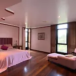Ag Casa O Remanso De Pedreira Con 20000 M2