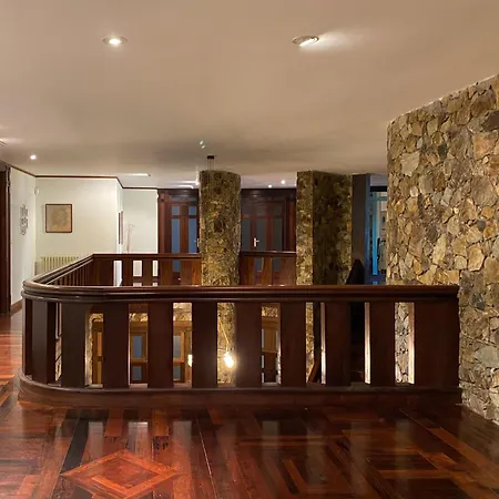 Ag Casa O Remanso De Pedreira Con 20000 M2 Villa