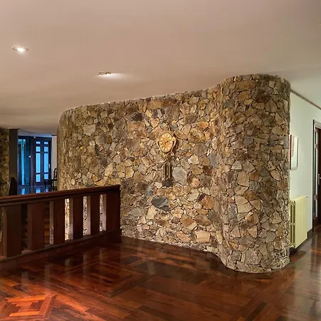 Villa Ag Casa O Remanso De Pedreira Con 20000 M2 Carballo